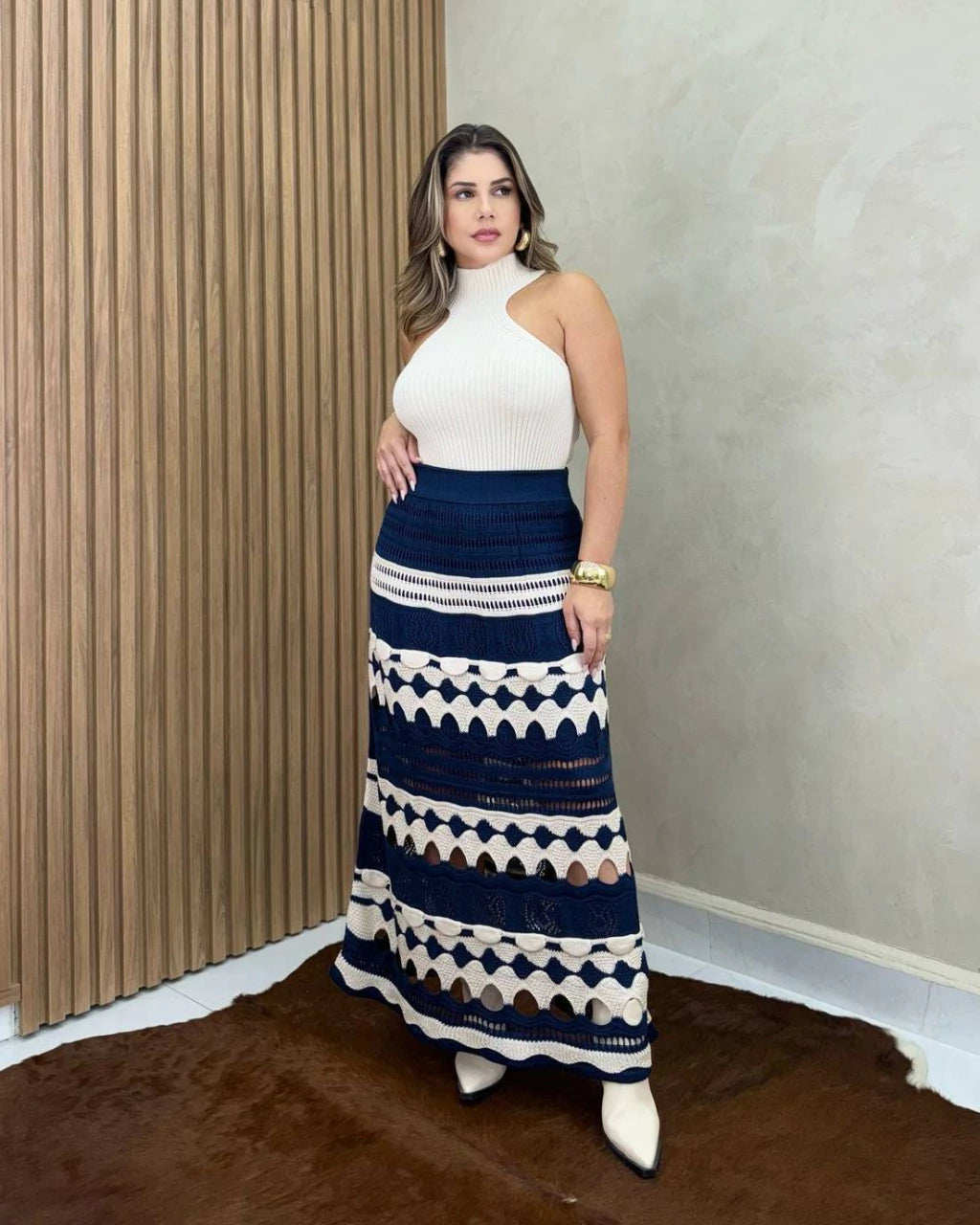 Saia Keila Evasê Longa — Vivanne Boutique