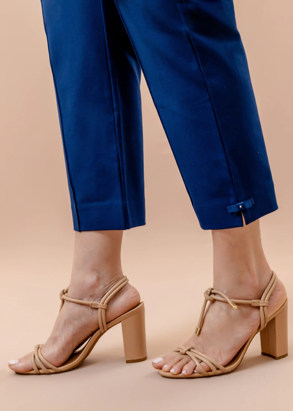 Calça Cleusa Capri Azul Marinho