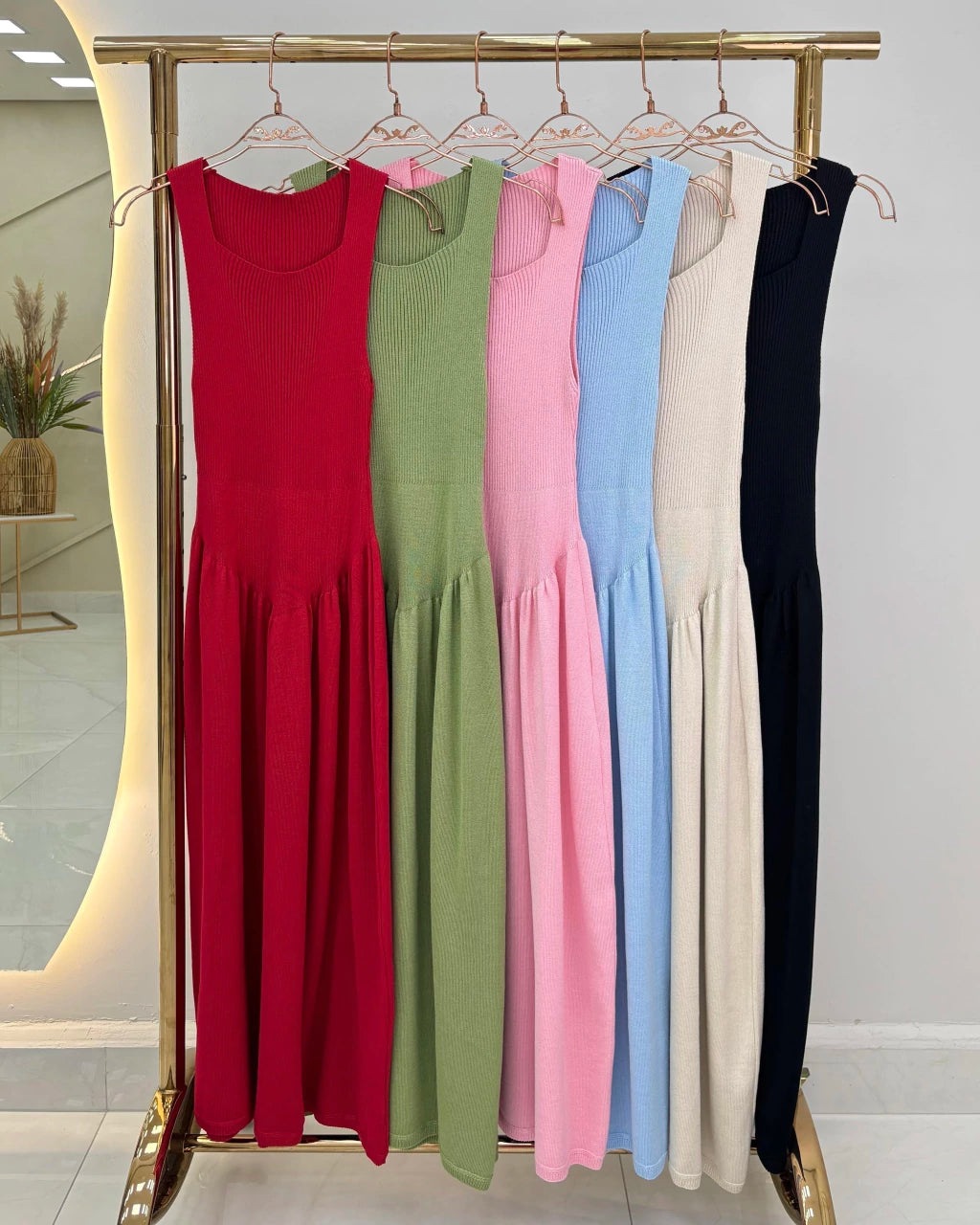 Vestido Tati de Corte Leve — Vivanne Boutique