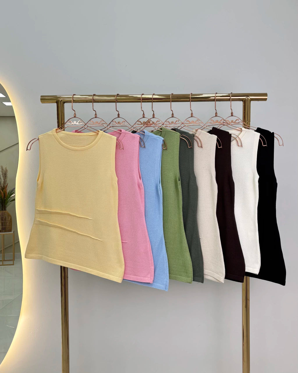 Cropped Vivia Tricô Leve — Vivanne Boutique