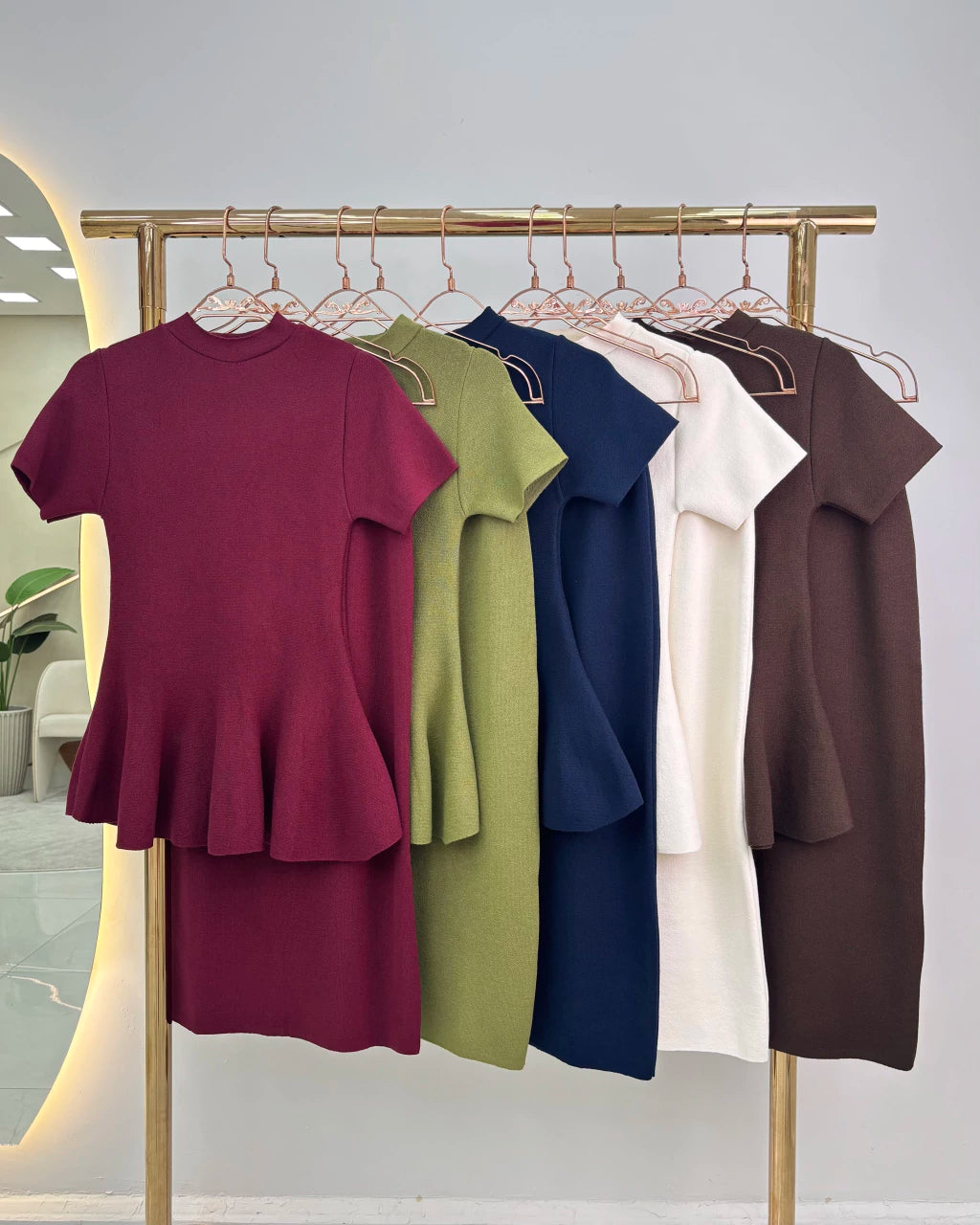 Conjunto Bata Midi Fluida — Vivanne Boutique
