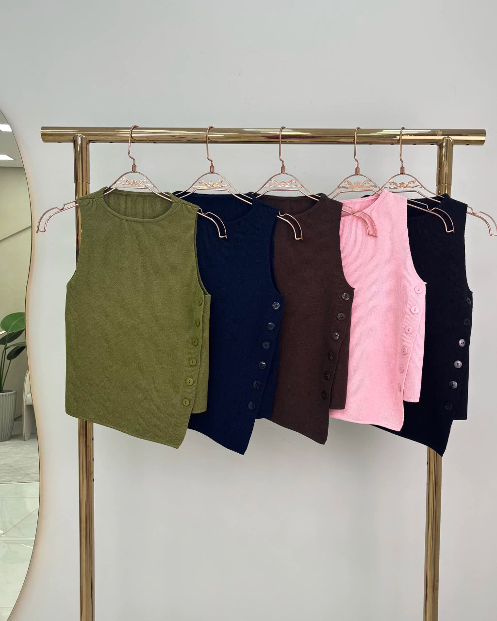 Blusa Nina sem manga — Vivanne Boutique