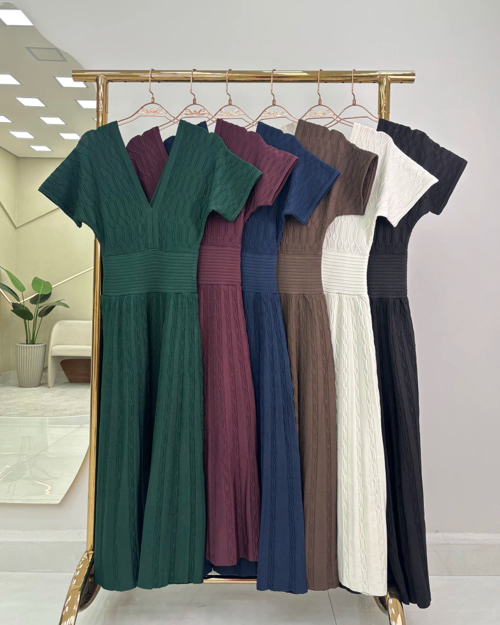 Vestido Sammer Aconchegante — Vivanne Boutique