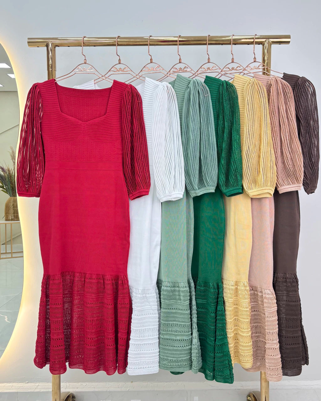 Vestido Kamila Dourado — Vivanne Boutique