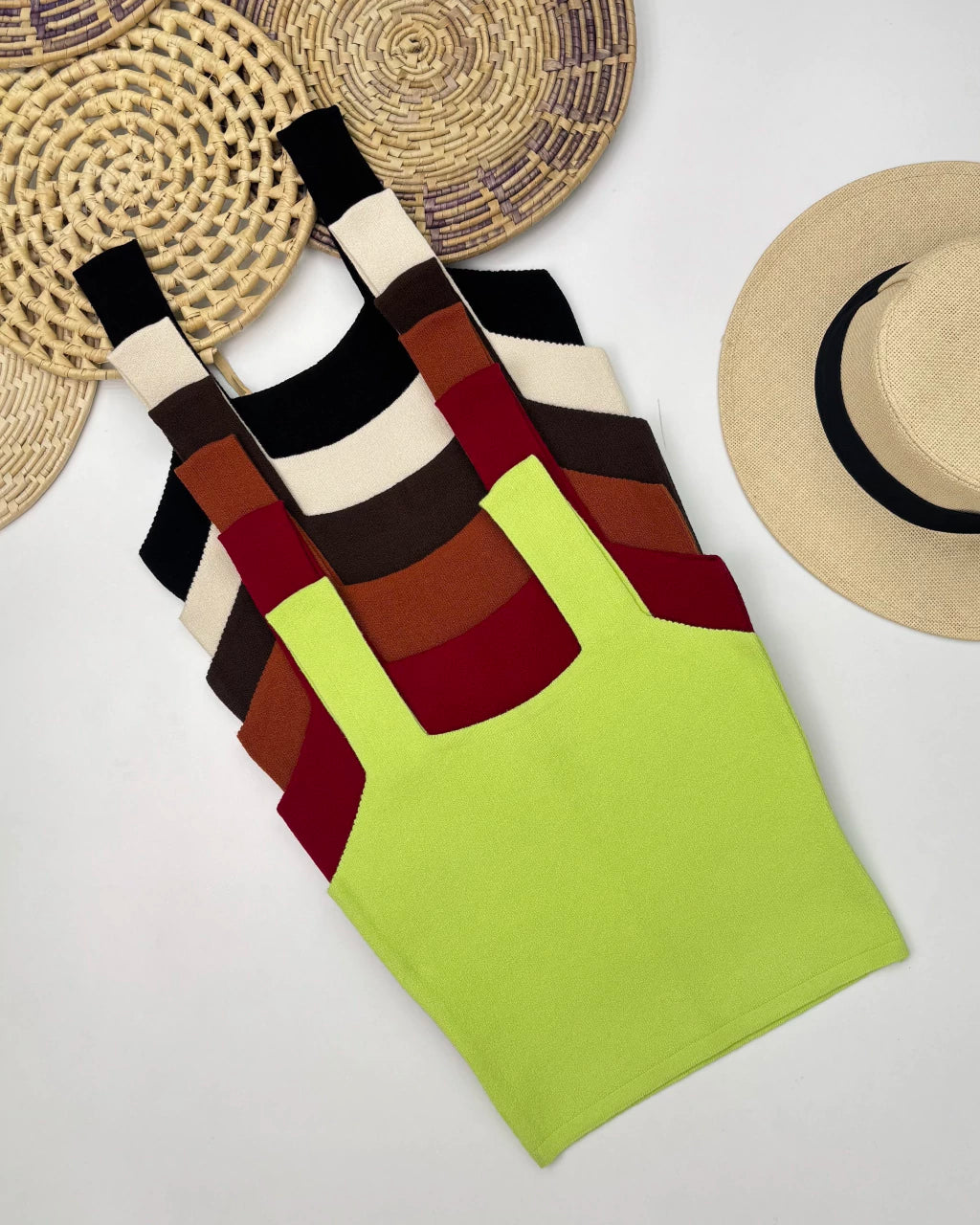 Cropped Gola Quadrada Justo — Vivanne Boutique