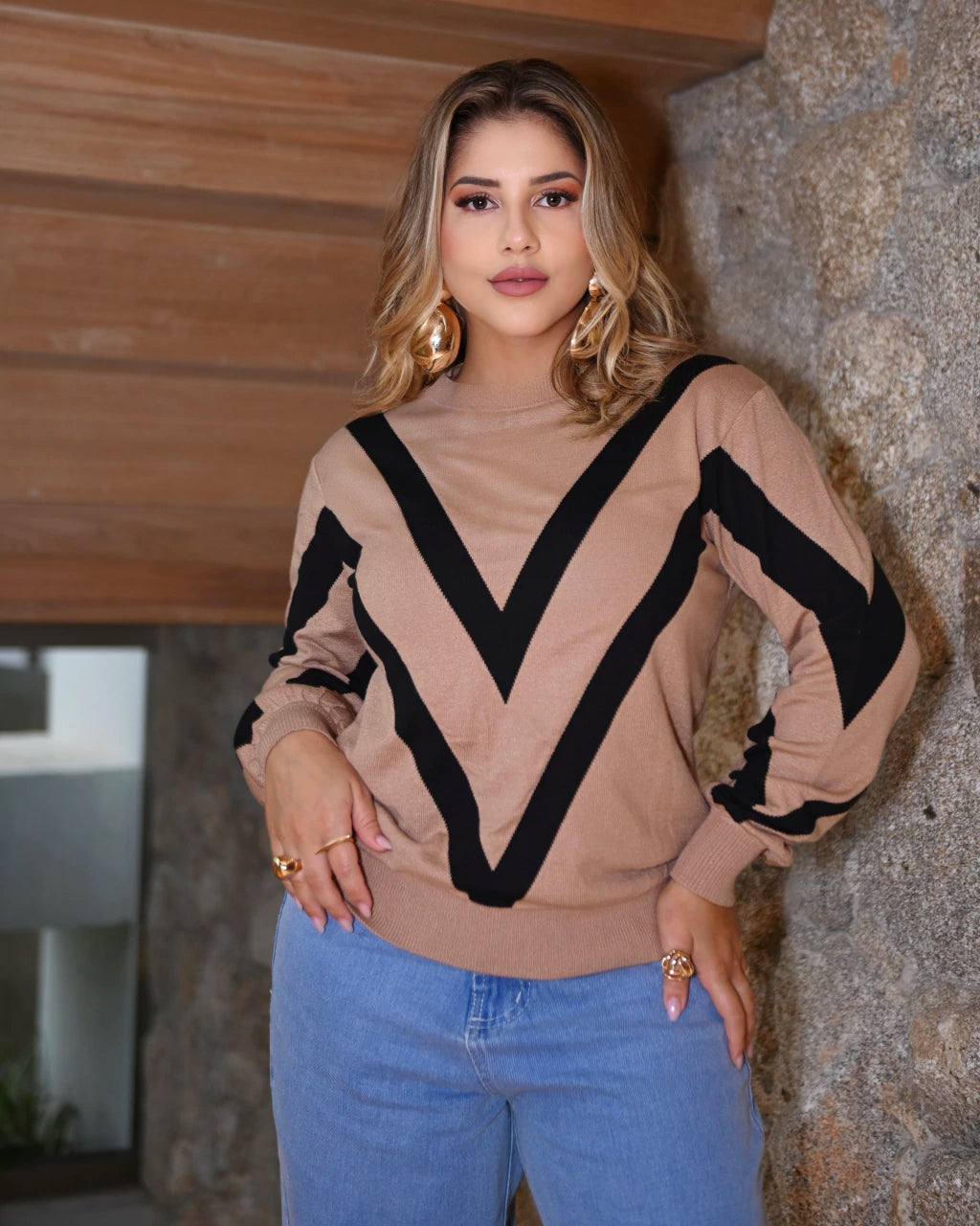 Blusa V Listra Leve — Vivanne Boutique