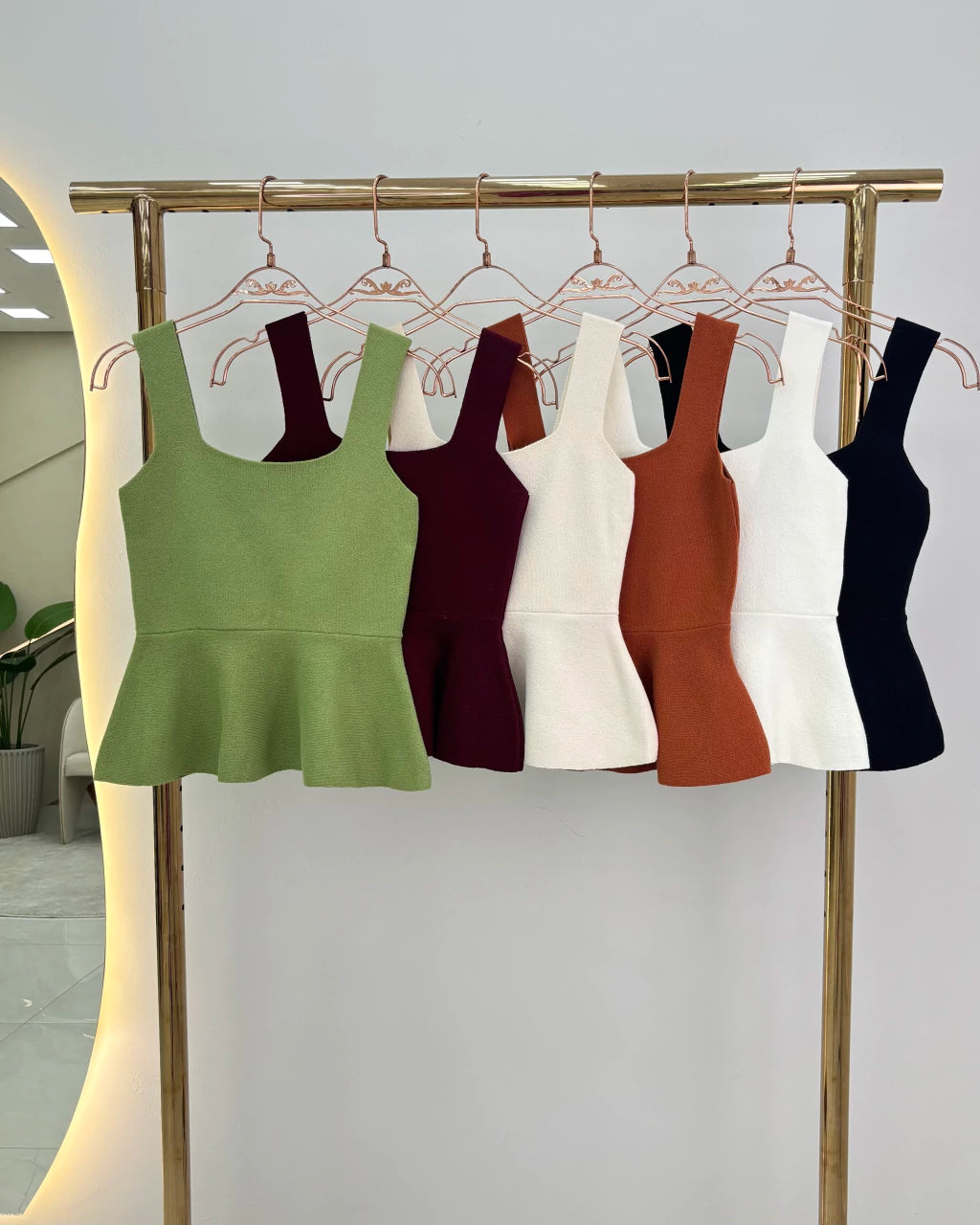Regata Júlia Cropped Suave — Vivanne Boutique