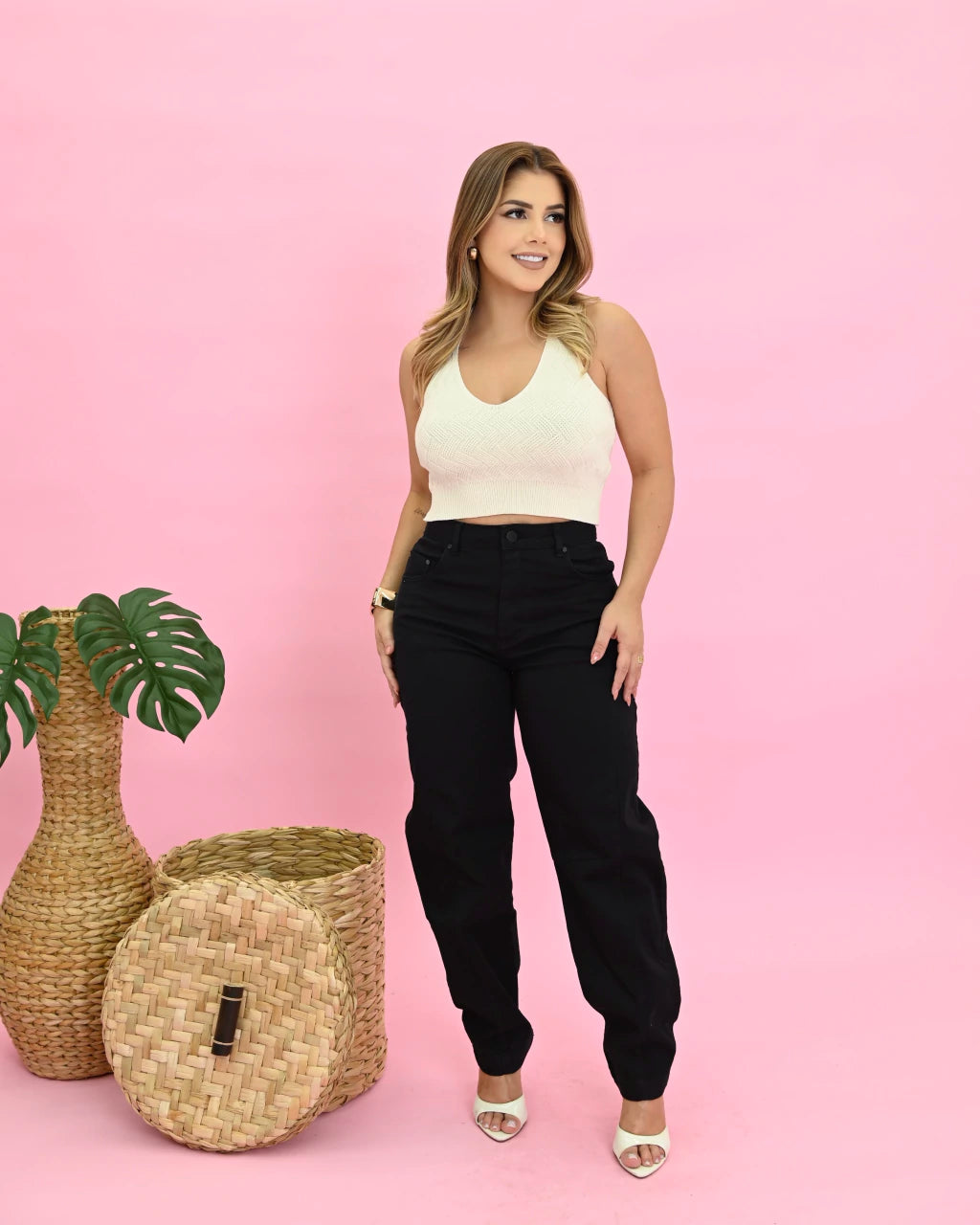 Cropped Tamila Compacto — Vivanne Boutique