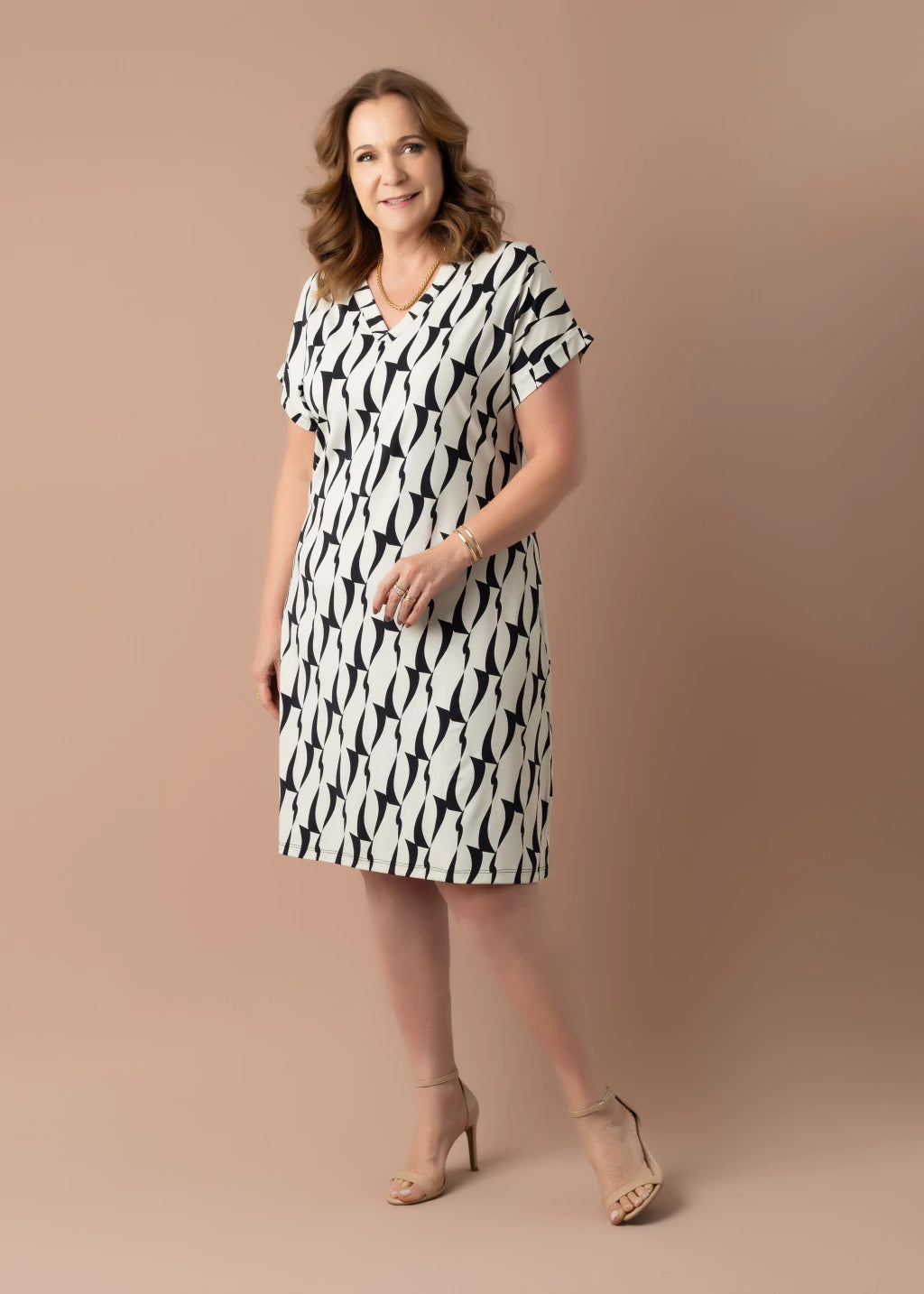 Vestido Centeio Off White e Preto