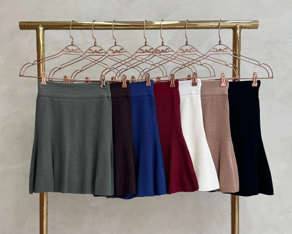 Saia Mini Gode Evasê — Vivanne Boutique