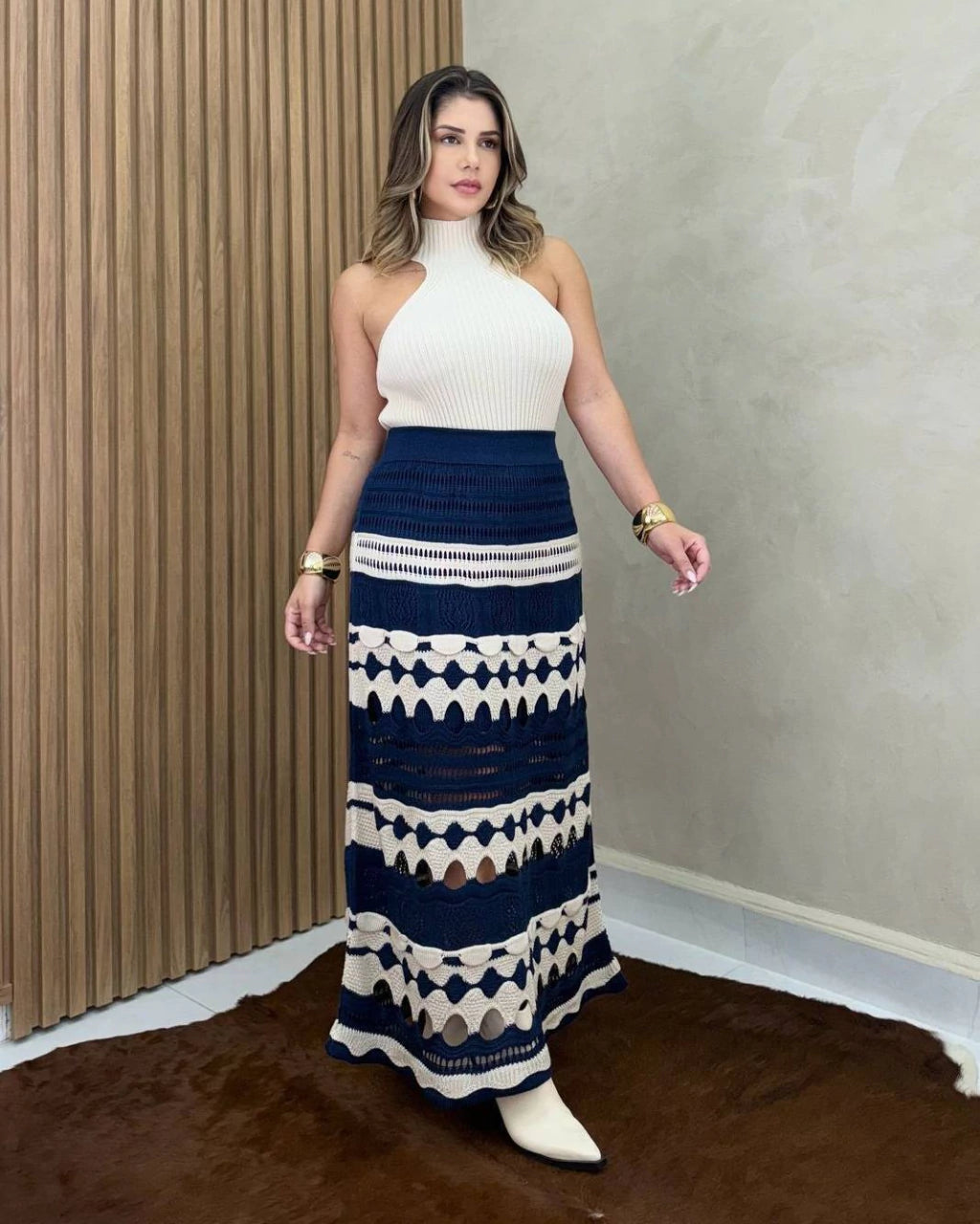 Saia Keila Evasê Longa — Vivanne Boutique