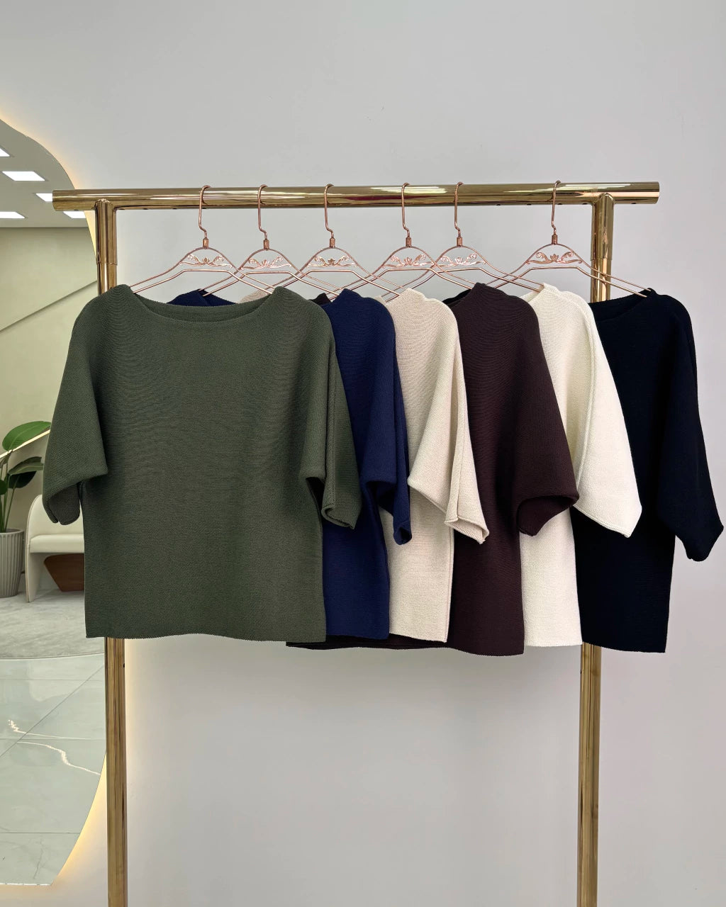 Blusa Hellen de Caimento Estruturado — Vivanne Boutique
