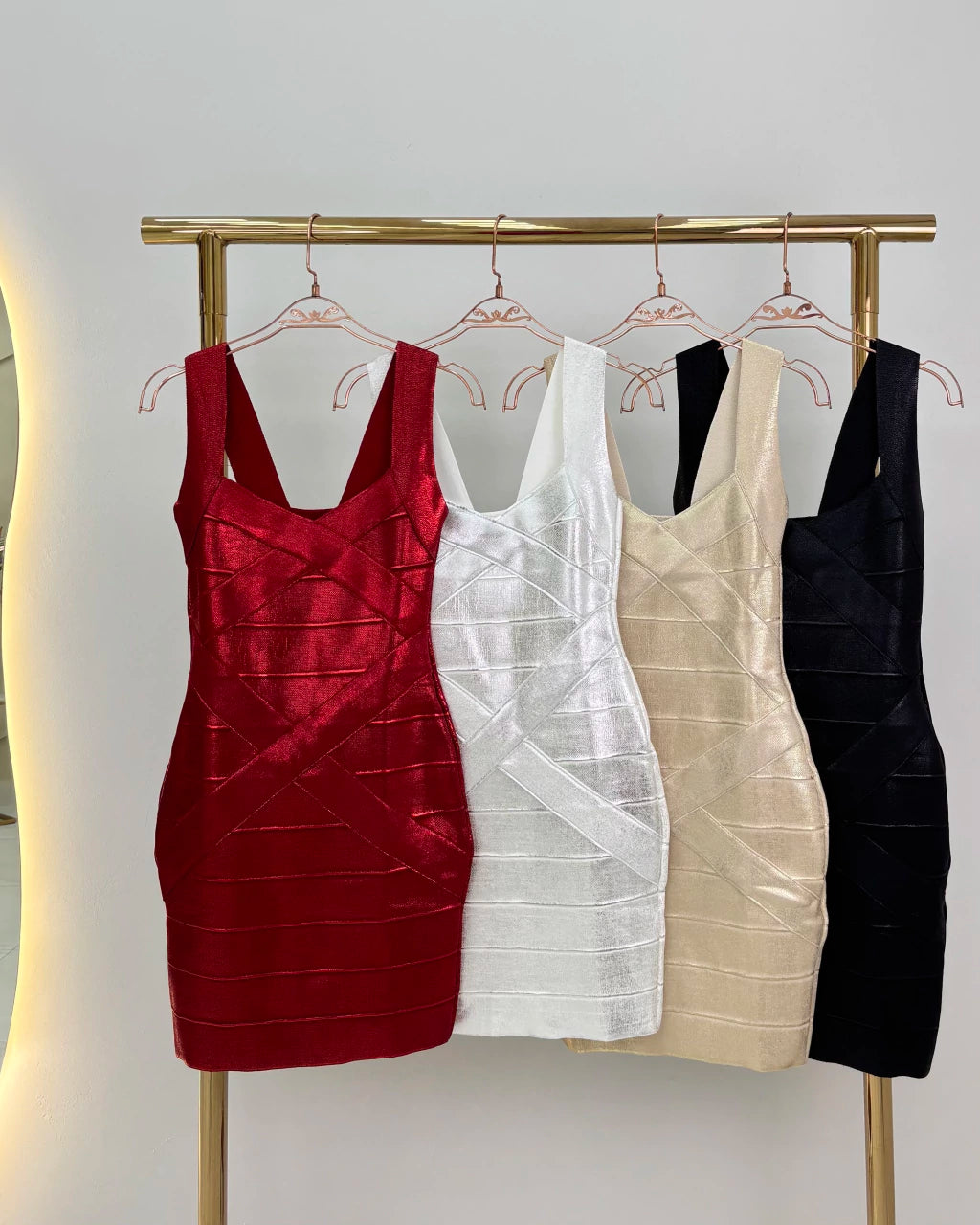 Vestido Gladiadora Estruturado — Vivanne Boutique