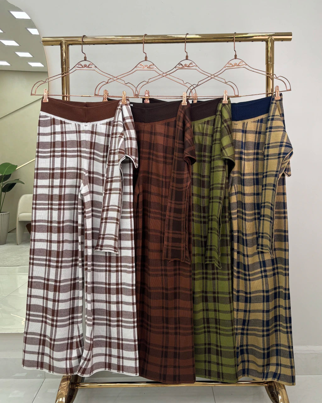 Calça Lulu Reta Confortável — Vivanne Boutique