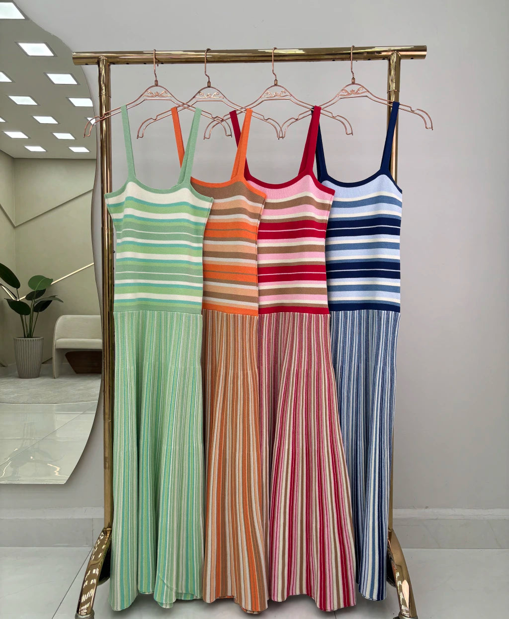 Vestido Anny Cor Vibrante — Vivanne Boutique