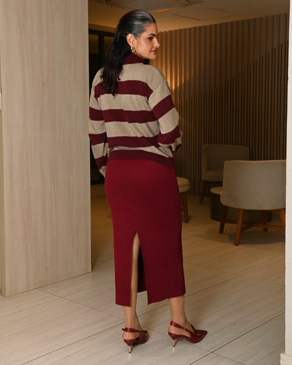 Blusa Polo Botão Estruturada — Vivanne Boutique