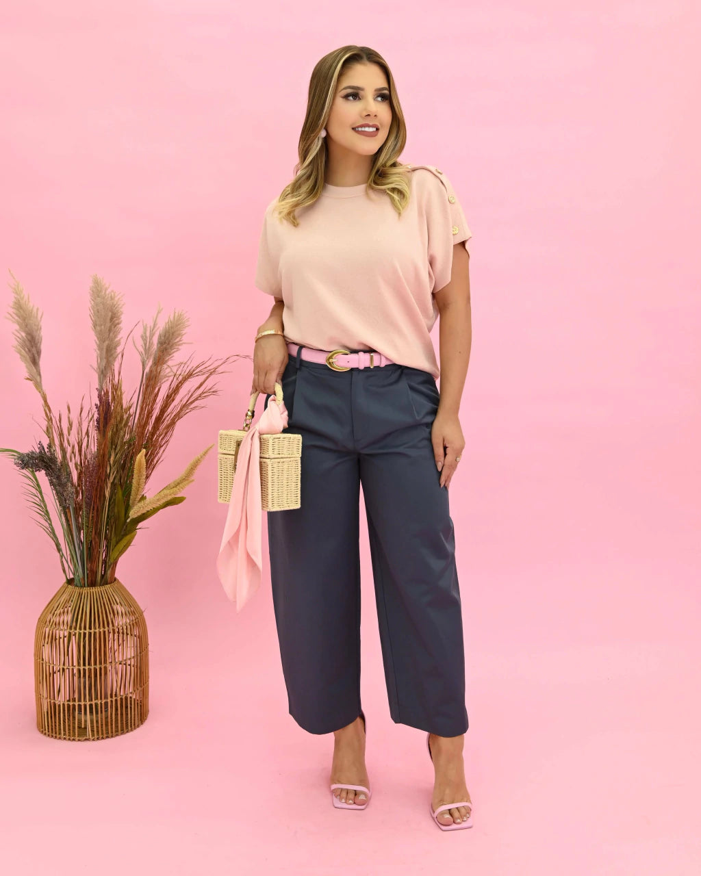 Blusa Lilia Despojada — Vivanne Boutique