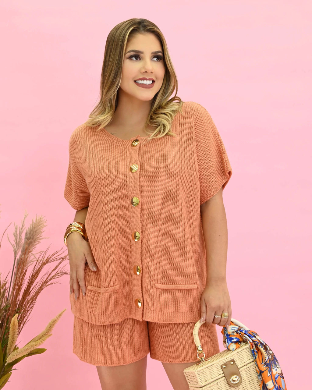 Conjunto Luar Blusa Mule e Short — Vivanne Boutique