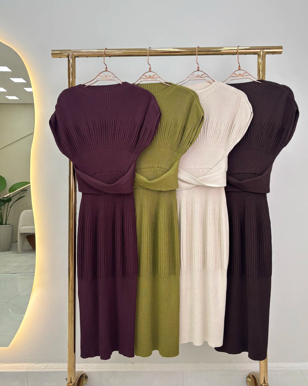 Vestido Nayara Minimalista — Vivanne Boutique