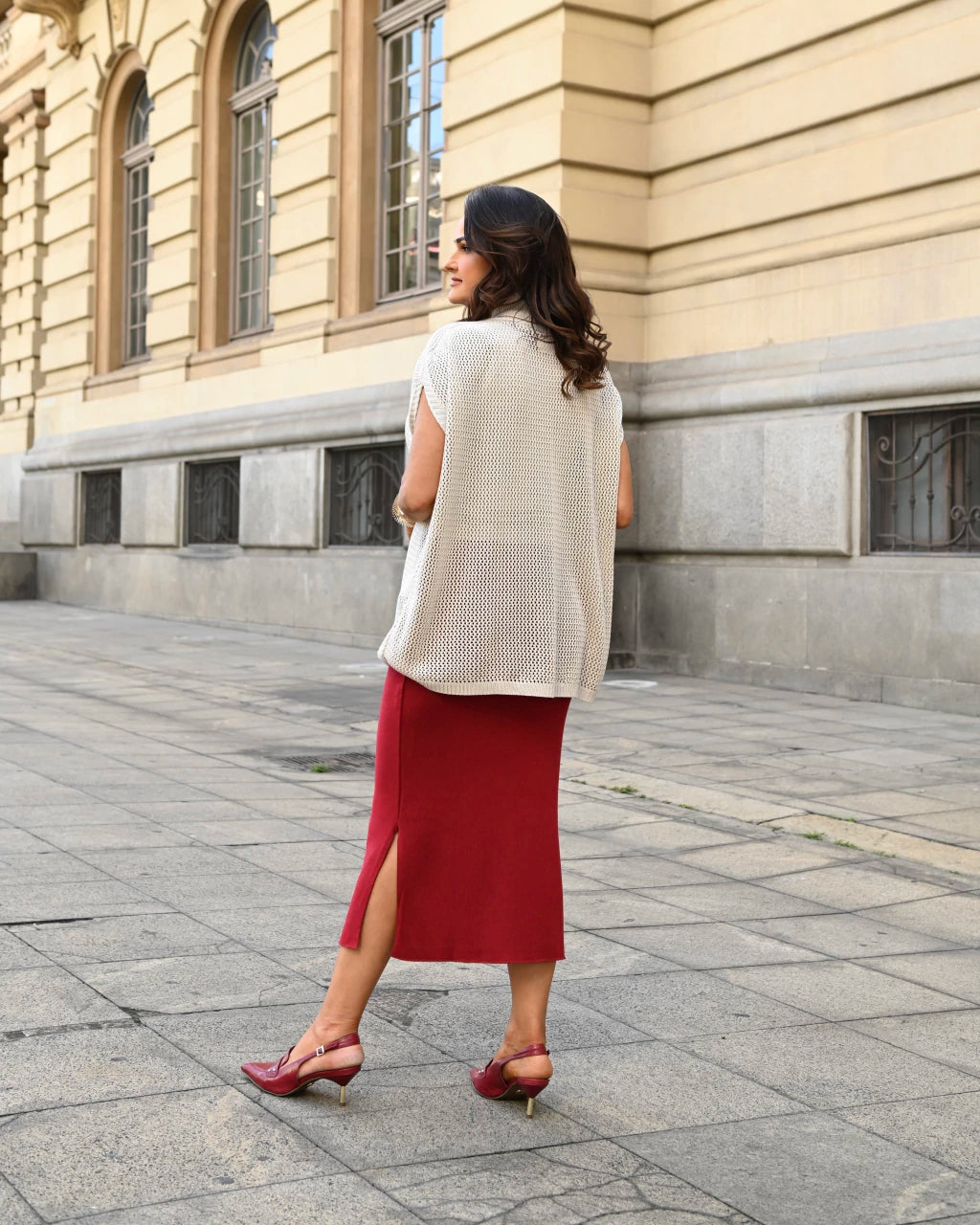 Poncho Ana Envolvente — Vivanne Boutique