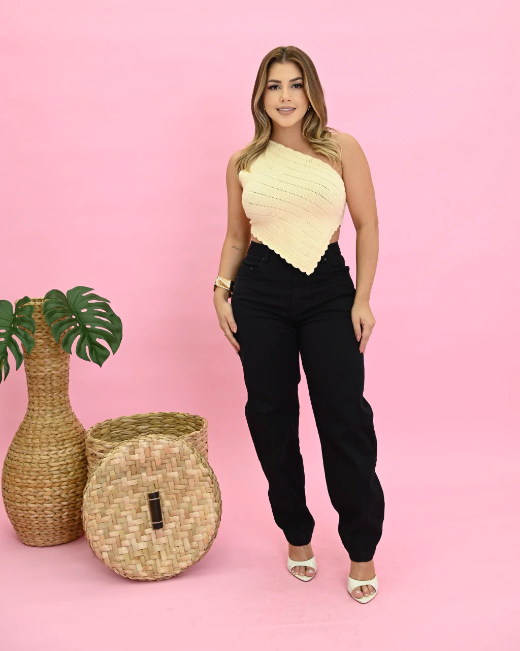 Cropped Lu Leve — Vivanne Boutique