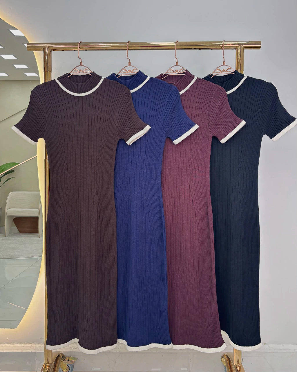 Vestido Nubia Reto e Alongado — Vivanne Boutique